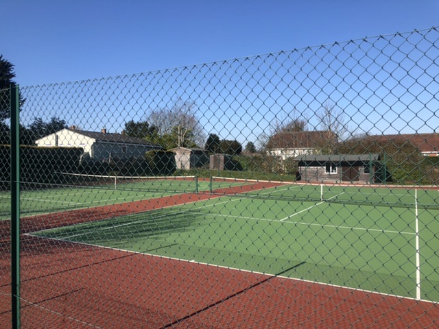 Tennis courts 